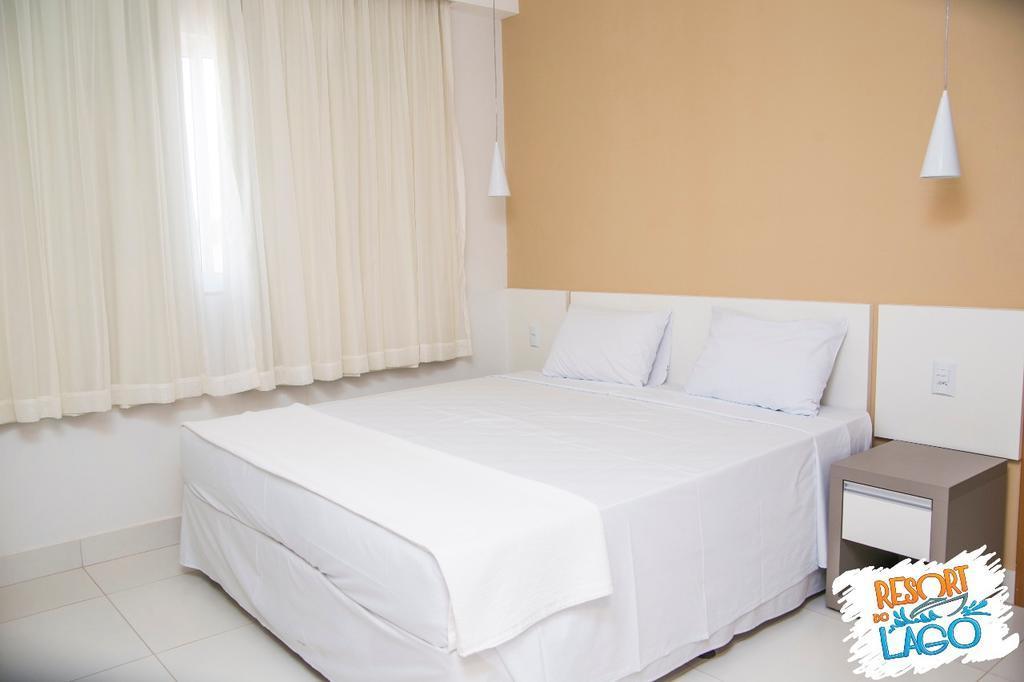 Resort Do Lago 1 Ou 2 Quartos Caldas Novas Exterior photo